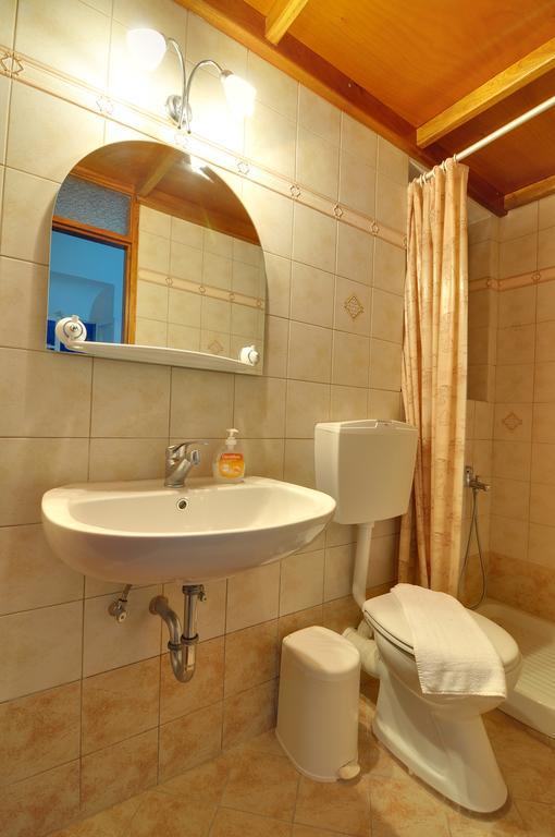 Katerina Rooms Adamantas  ภายนอก รูปภาพ